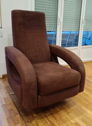 Sillón relax tela marrón con reposapiés