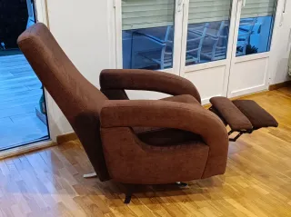 Sillón relax tela marrón con reposapiés