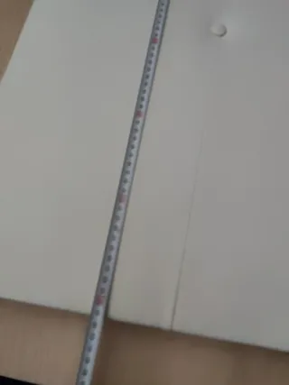 Cabecero de cama blanco de piel