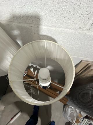 Lámparas de mesita de noche plateadas