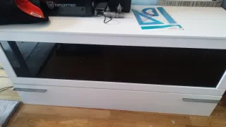 Mueble TV/Habitación Blanco y Negro