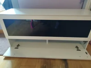 Mueble TV/Habitación Blanco y Negro