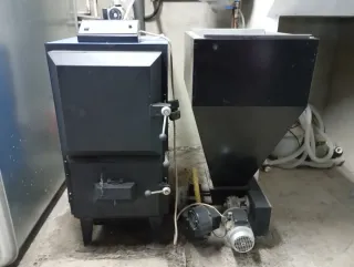 Caldera DOEL Hueso Aceituna, Astilla, Pelet y Leña