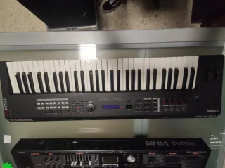 Piano Yamaha MX61