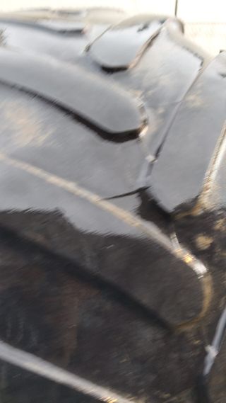 JUEGO CUBIERTAS Y LLANTAS PARA JOHN DEERE 6920