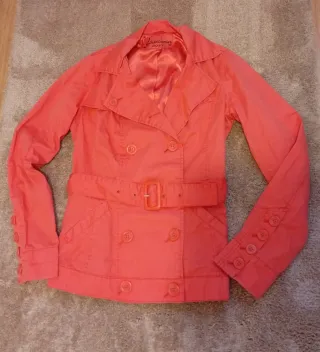 Gabardina mujer Stradivarius talla S