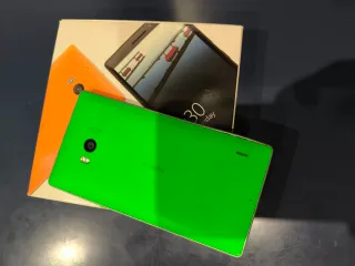 Nokia Lumia 930 verde