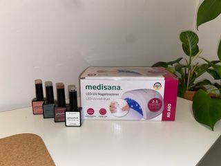 Lámpara LED + 4 Esmaltes Gel Polish Factory