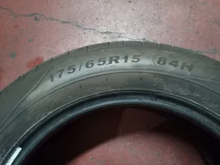 Neumático 175/65R15 84H