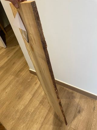 Estantería de madera natural tarugo