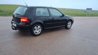 Volkswagen Golf 2003