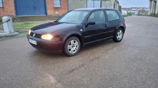Volkswagen Golf 2003