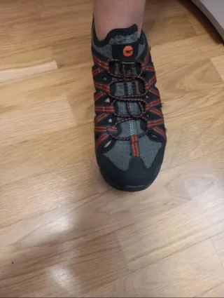 Sandalias de montaña cerradas T40