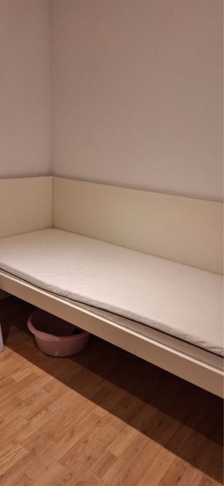 Pack mudanza: sofá L cama  2 camas  mesas