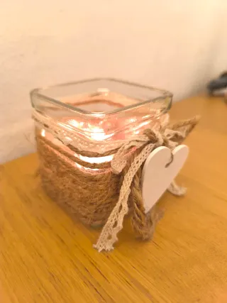 Portavelas de cristal con corazón decorativo