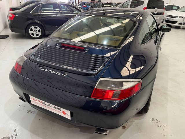 PORSCHE 911 CARRERA 4 COUPE MANUAL NACIONAL