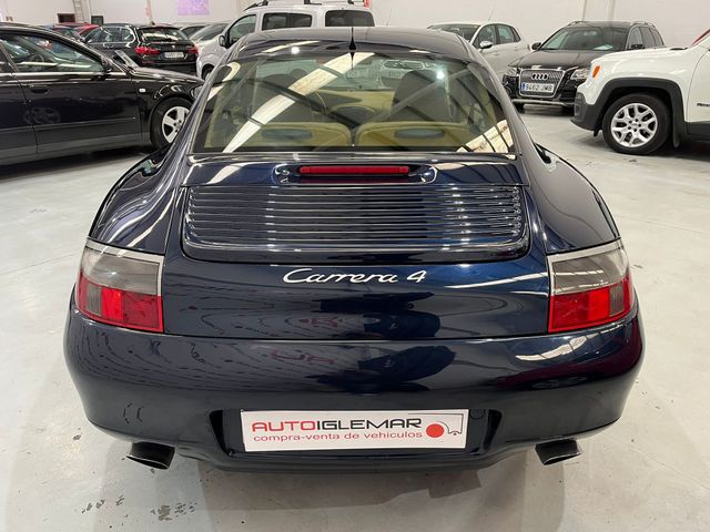 PORSCHE 911 CARRERA 4 COUPE MANUAL NACIONAL