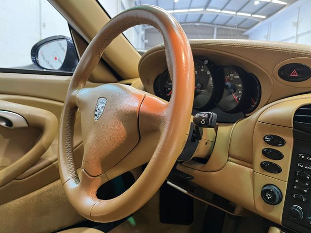 PORSCHE 911 CARRERA 4 COUPE MANUAL NACIONAL