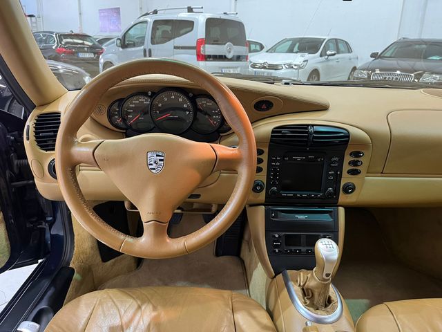 PORSCHE 911 CARRERA 4 COUPE MANUAL NACIONAL