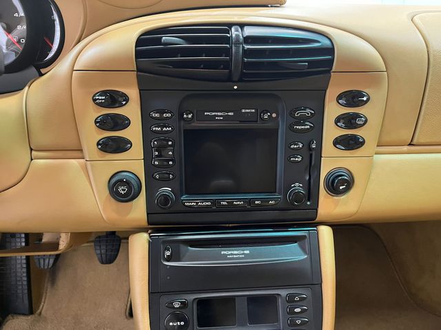 PORSCHE 911 CARRERA 4 COUPE MANUAL NACIONAL