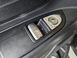 MERCEDES-BENZ Vito 111 BT Tourer Base Larga
