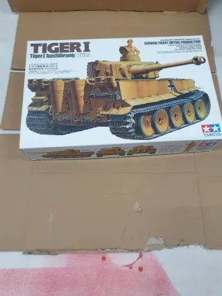 Maqueta Tamiya Tiger I Initial Production