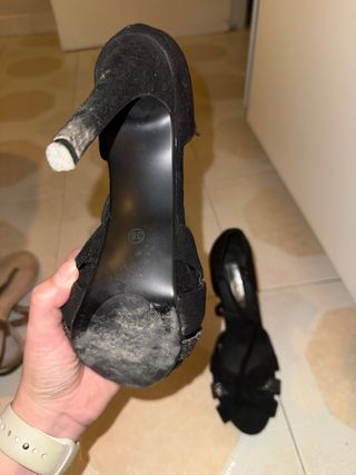 Sandalias de tacón negras