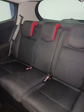 RENAULT CLIO RIP CURL 1.5 DCI 70 CV