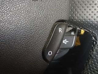 RENAULT CLIO RIP CURL 1.5 DCI 70 CV