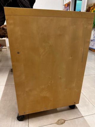 Mesa escritorio con ruedas