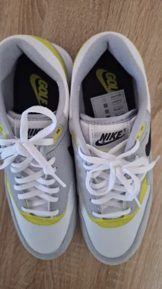 Nike Air Max Gris y Verde