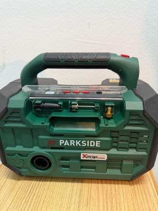 Compresor e inflador Parkside 20V recargable