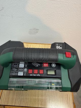 Compresor e inflador Parkside 20V recargable