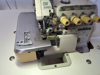 Remalladora industrial 5 hilos