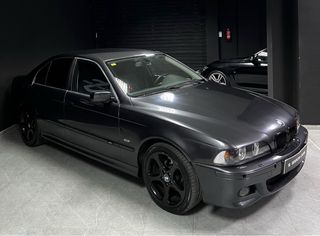 BMW SERIE 5 530i E39 MANUAL - M54b30