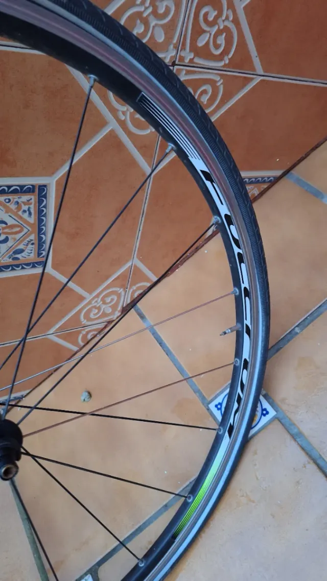 Bicicleta de carretera Decathlon azul