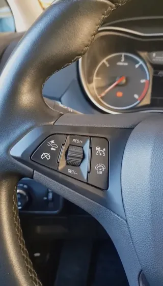 Opel Zafira Tourer 2016