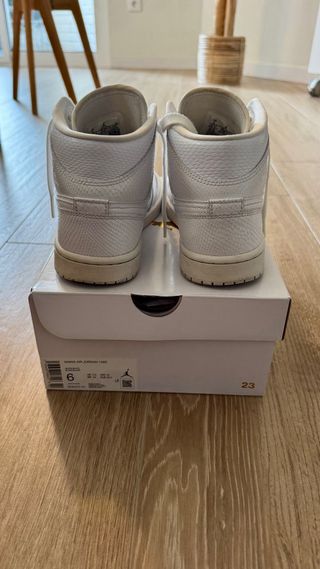 Air Jordan 1 Mid Blancas Botín