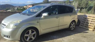 Toyota Verso 2006