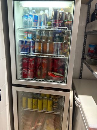 Vitrina expositora refrigerada