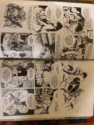 Vampirella Crónicas Carmesí