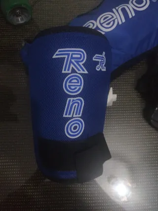 Pack Patines Hockey y Protección