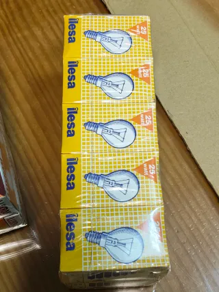 Lote 40 bombillas Luxram 25W rosca fina