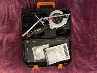 Sierra Circular WORX 800W con Maletín