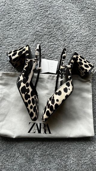 Zapatos animal print Zara