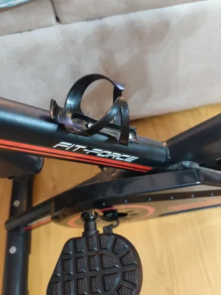 Bicicleta Spinning Negra y Roja