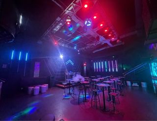 SALA DE EVENTOS EN ALQUILER