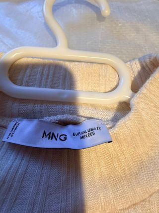 Vestido de punto blanco