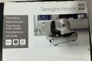 Cortadora de embutido plateada