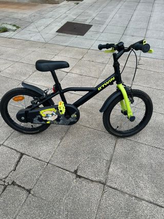 Bicicleta Infantil Btwin 500 Dark Hero